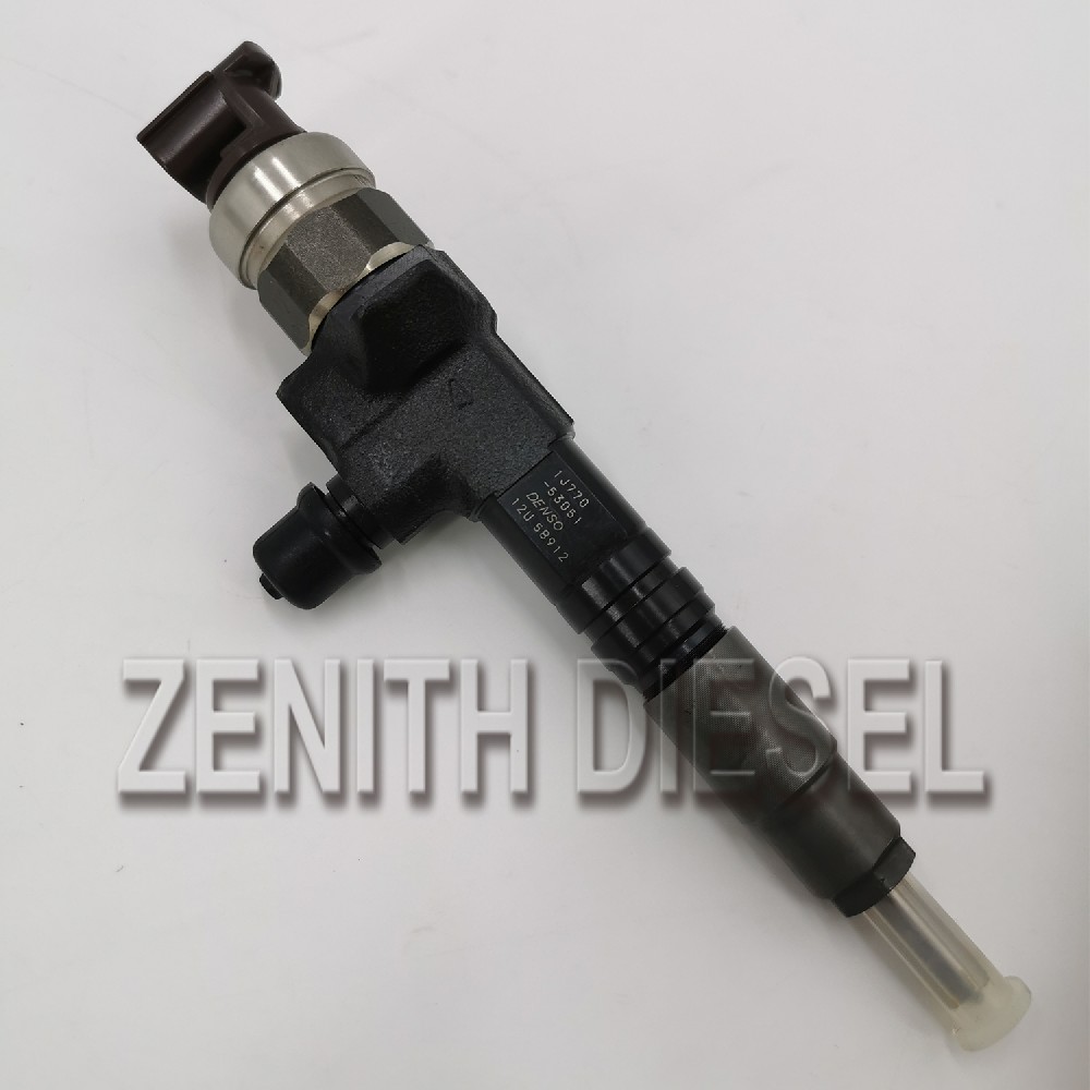 High Quality Diesel Fuel Injector 1J770-53050 1J770-53051 295050-1980 ForKUBOTA V3307 1J770-53050 1J770-53051 1J77053050 1J77053