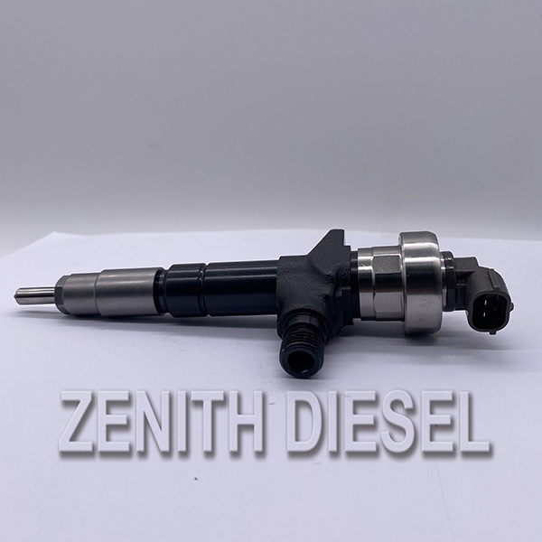 common rail injector 295050-1710 8-98238318-0 for ISUZU 4JJ1 4HK1 for denso