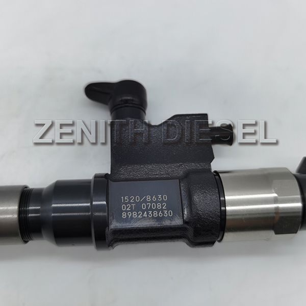 Diesel Engine Fuel Injector 8-98243863-0   295050-1520