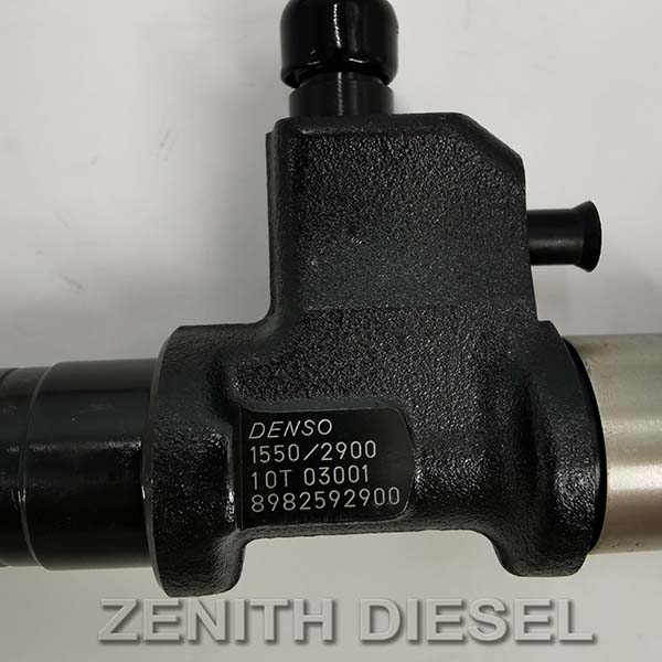 Diesel Engine Fuel Injector 095000- 1550