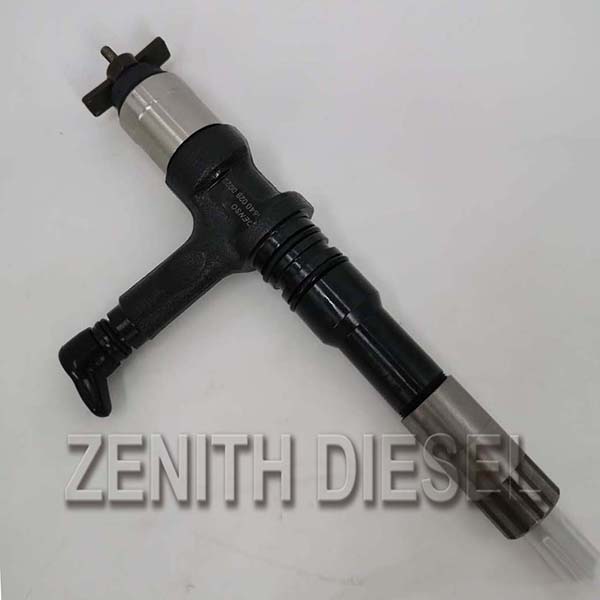 Diesel Engine Fuel Injector  095000- 6640