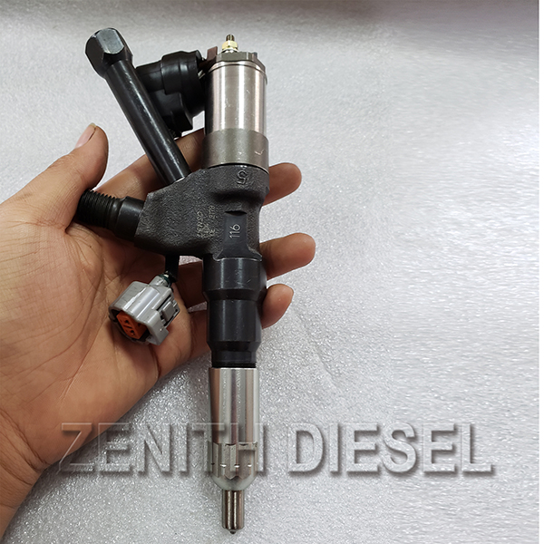 diesel engine fuel injector 095000-0404