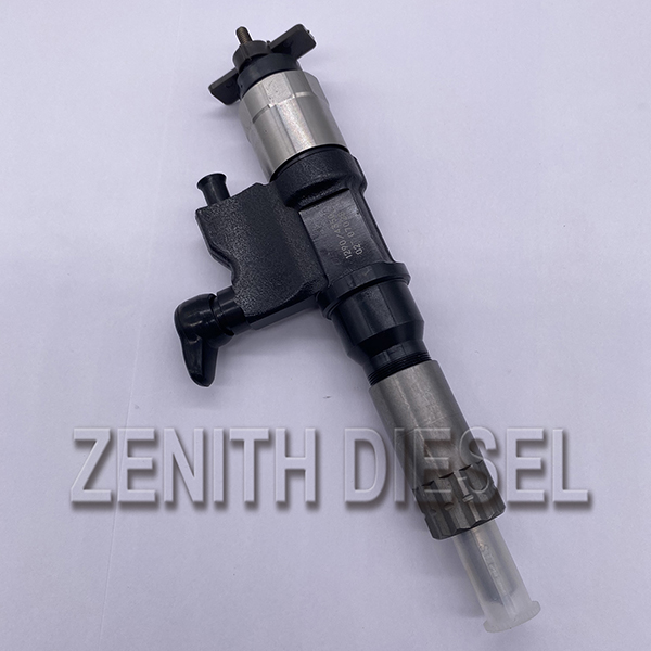 Fuel injector common rail fuel injector  095000-1290