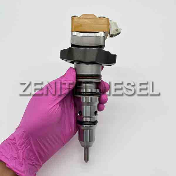 155-1819 Excavator 3126 Diesel Engine Nozzle For 3126B Fuel Injector 1551819